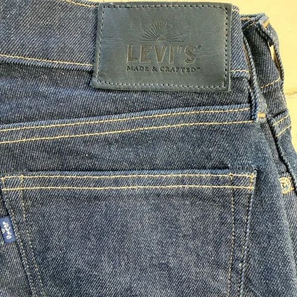 Levi's Dark Blue made and crated  Skinny Jeans - Picture 2 of 6